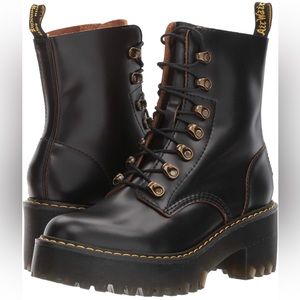 NIB Dr. Martens Leona 7 Hook Boot